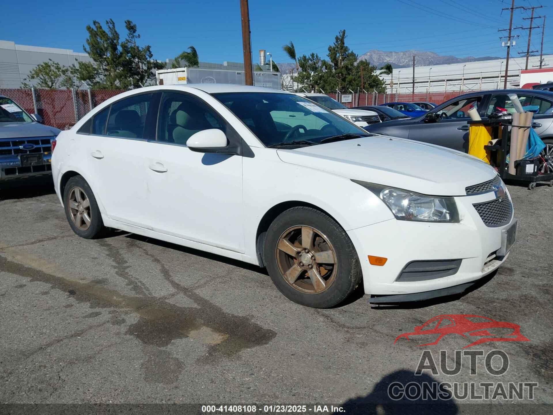 CHEVROLET CRUZE 2014 - 1G1PC5SB1E7185717