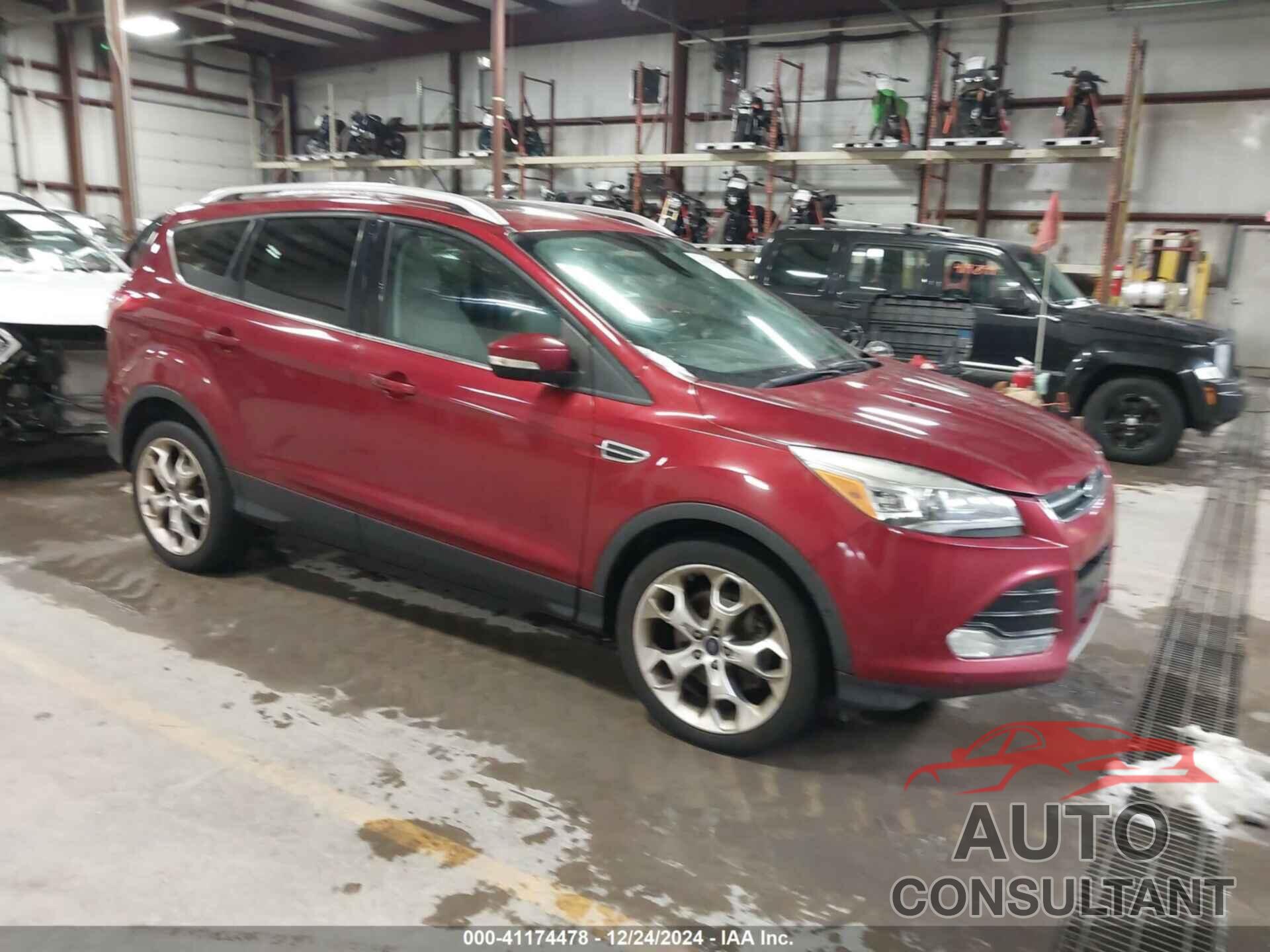 FORD ESCAPE 2016 - 1FMCU9J91GUB13893