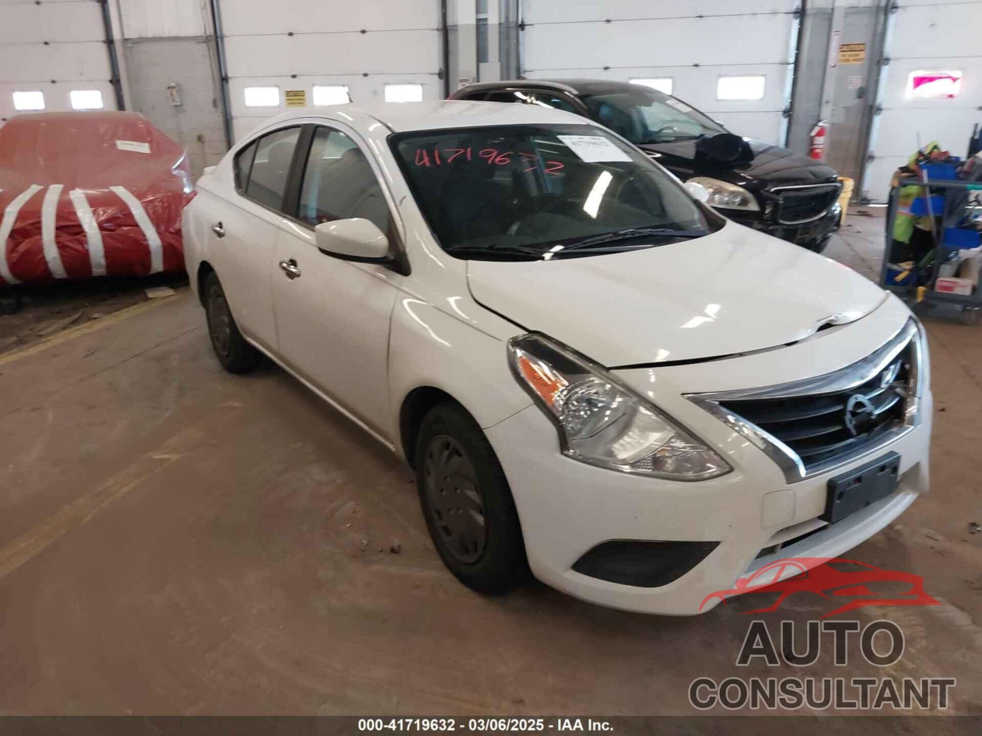 NISSAN VERSA 2018 - 3N1CN7AP9JL806428