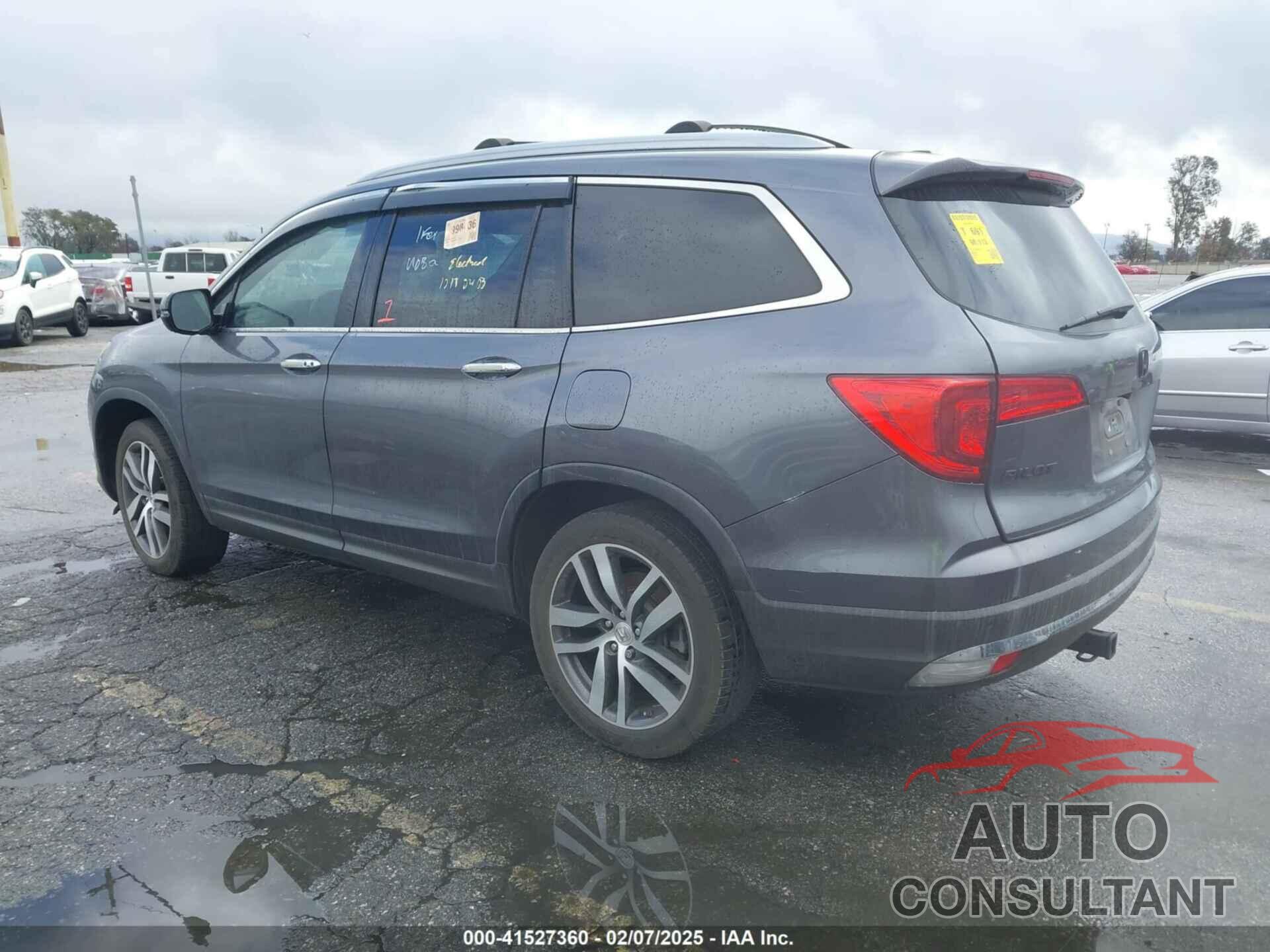 HONDA PILOT 2016 - 5FNYF5H98GB047032