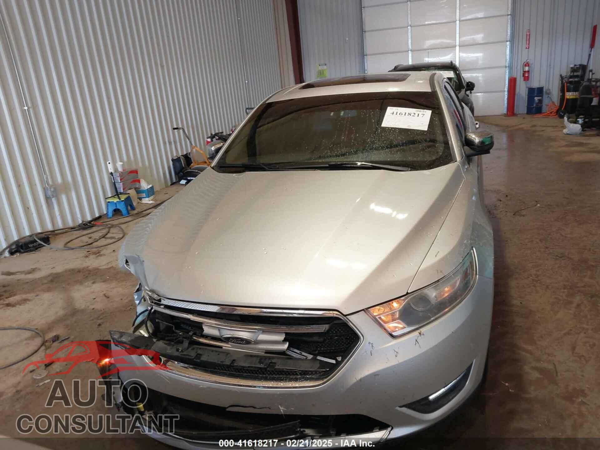 FORD TAURUS 2013 - 1FAHP2F81DG164318