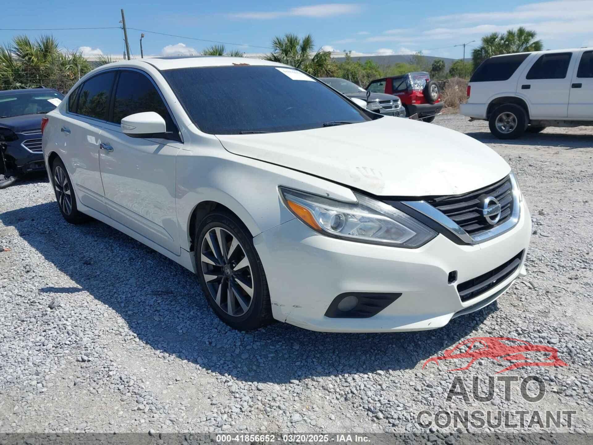 NISSAN ALTIMA 2017 - 1N4AL3AP5HC165678