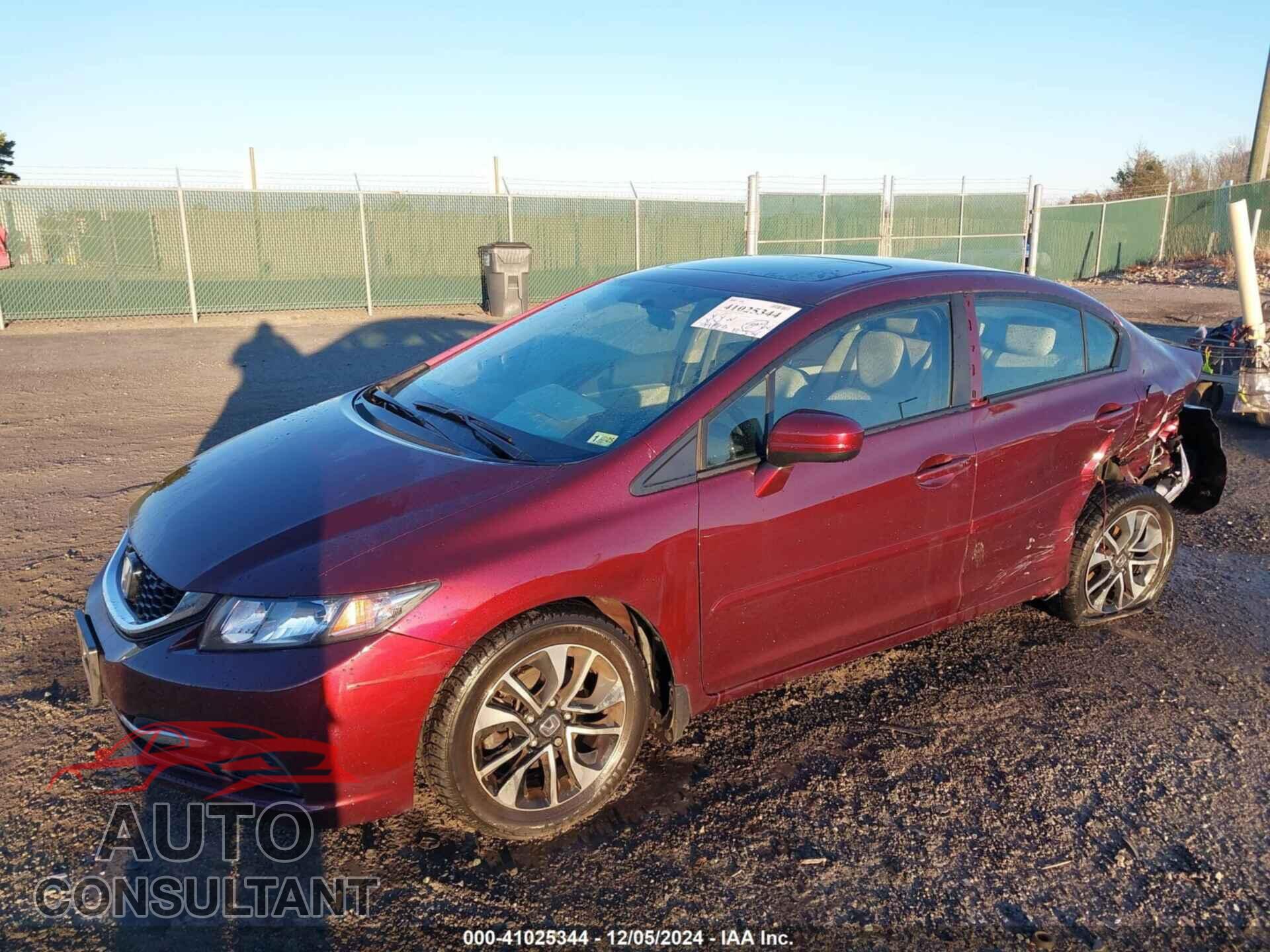 HONDA CIVIC 2015 - 19XFB2F84FE042099