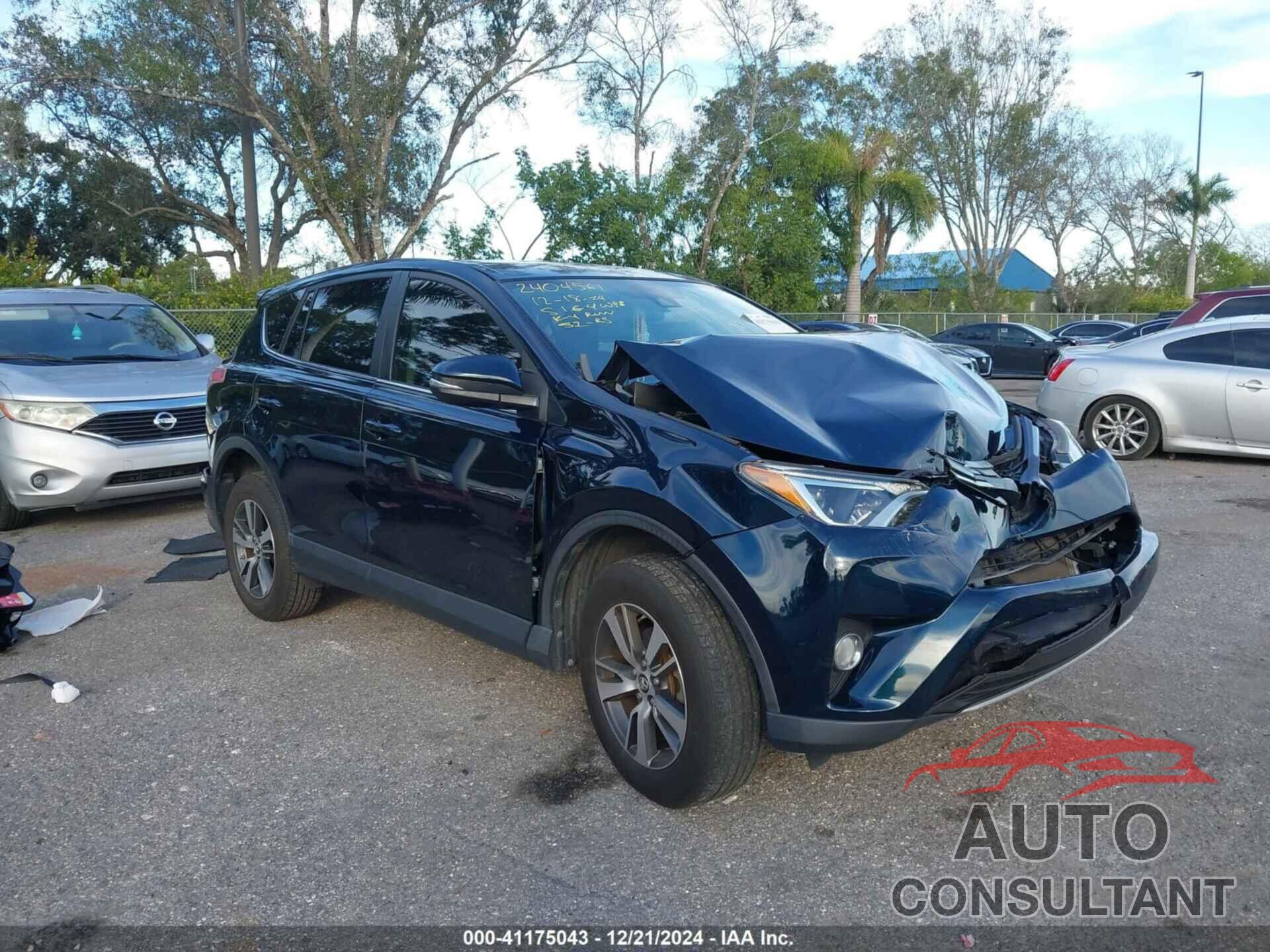 TOYOTA RAV4 2018 - JTMWFREV5JJ192187