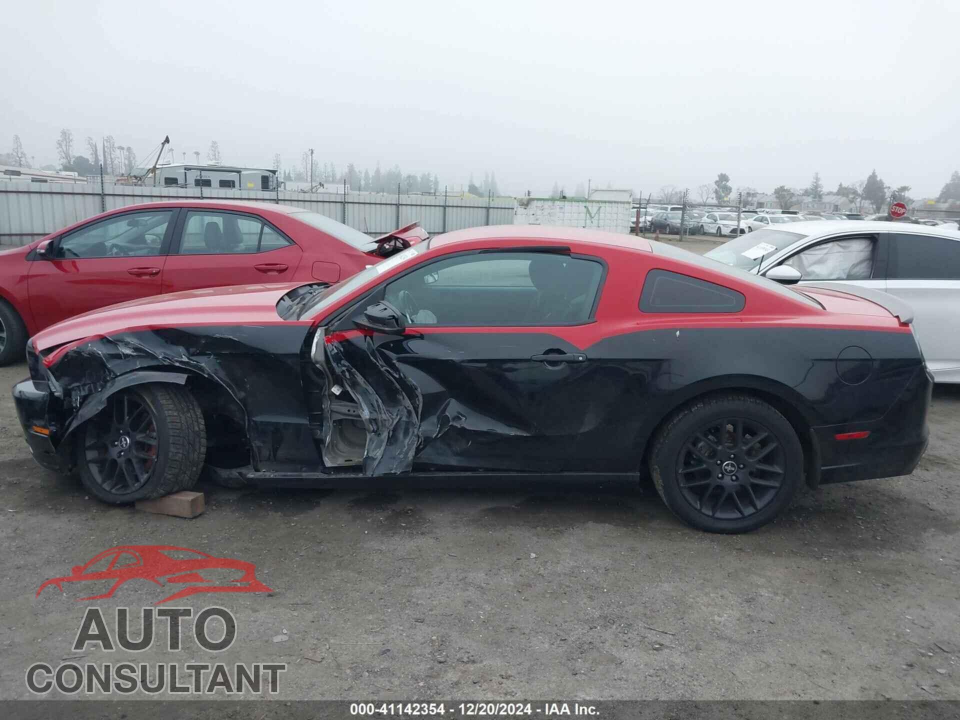 FORD MUSTANG 2014 - 1ZVBP8AM7E5280754