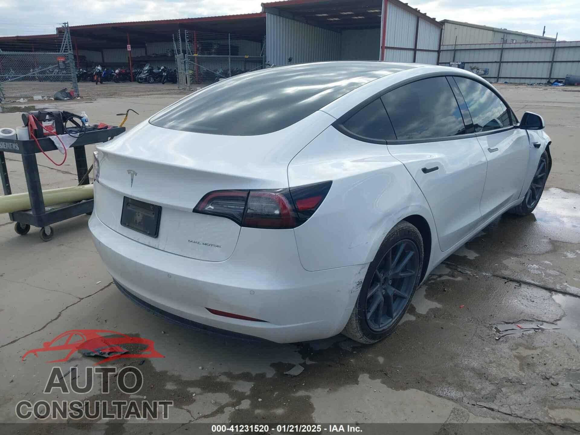 TESLA MODEL 3 2021 - 5YJ3E1EB9MF059554