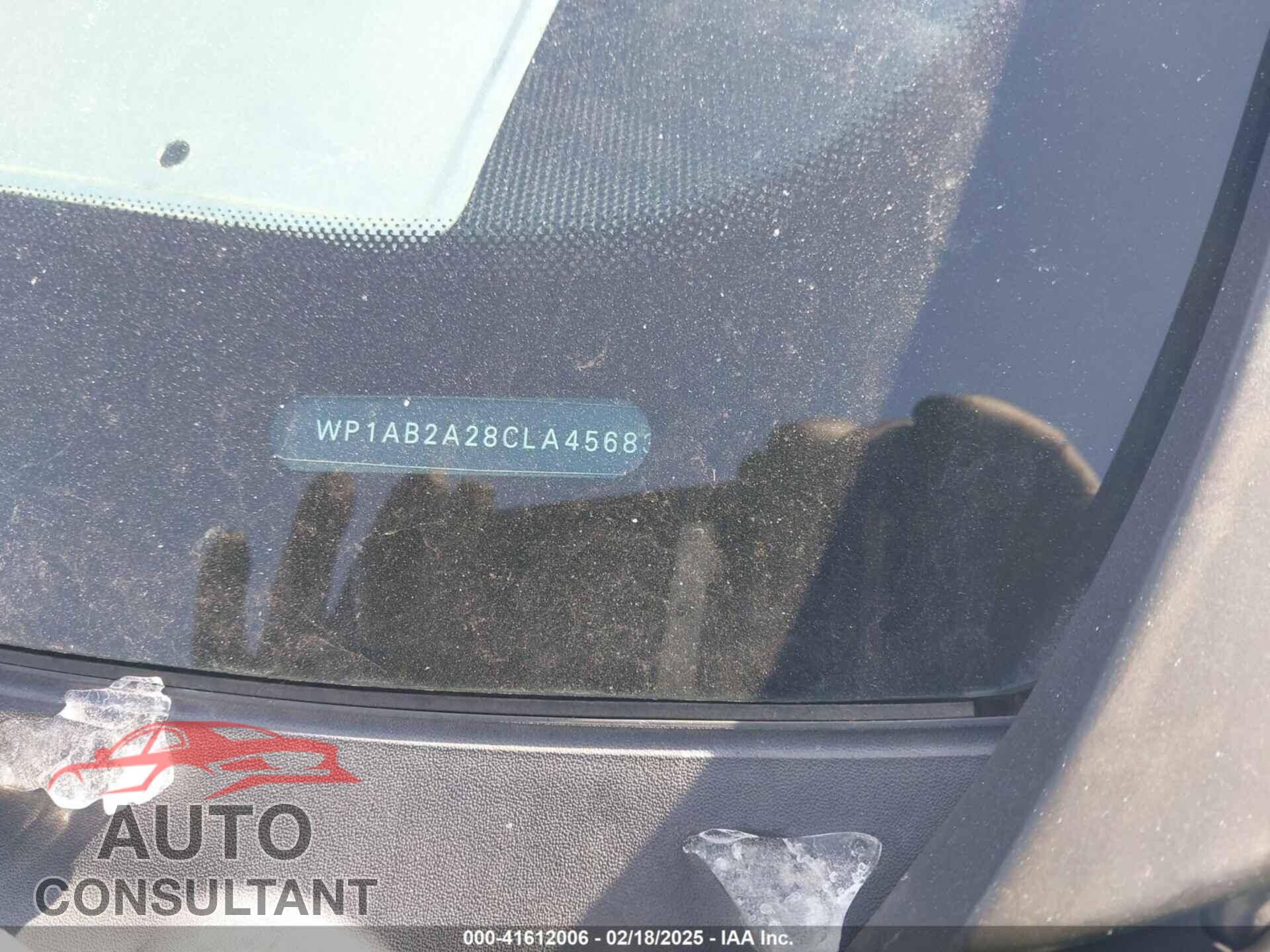 PORSCHE CAYENNE 2012 - WP1AB2A28CLA45683
