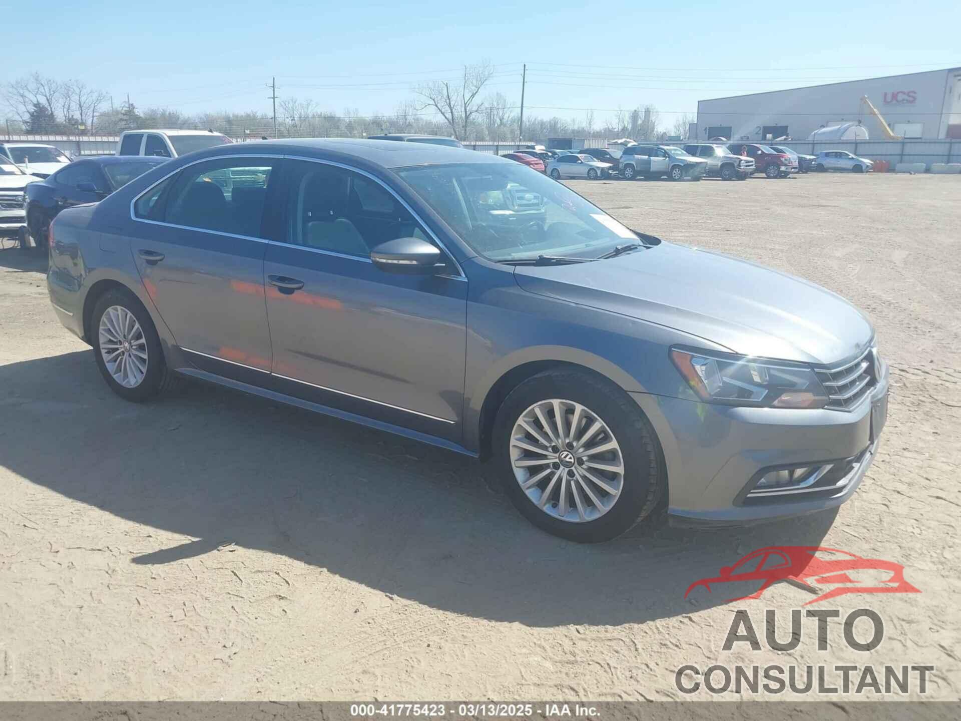 VOLKSWAGEN PASSAT 2016 - 1VWBT7A33GC053959