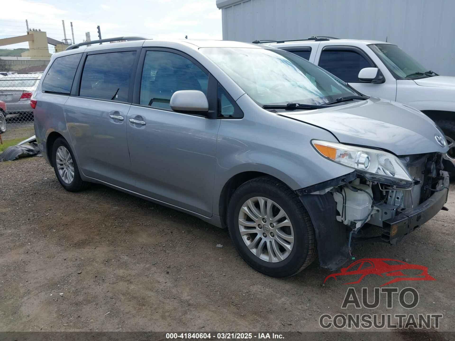 TOYOTA SIENNA 2016 - 5TDYK3DC8GS717370