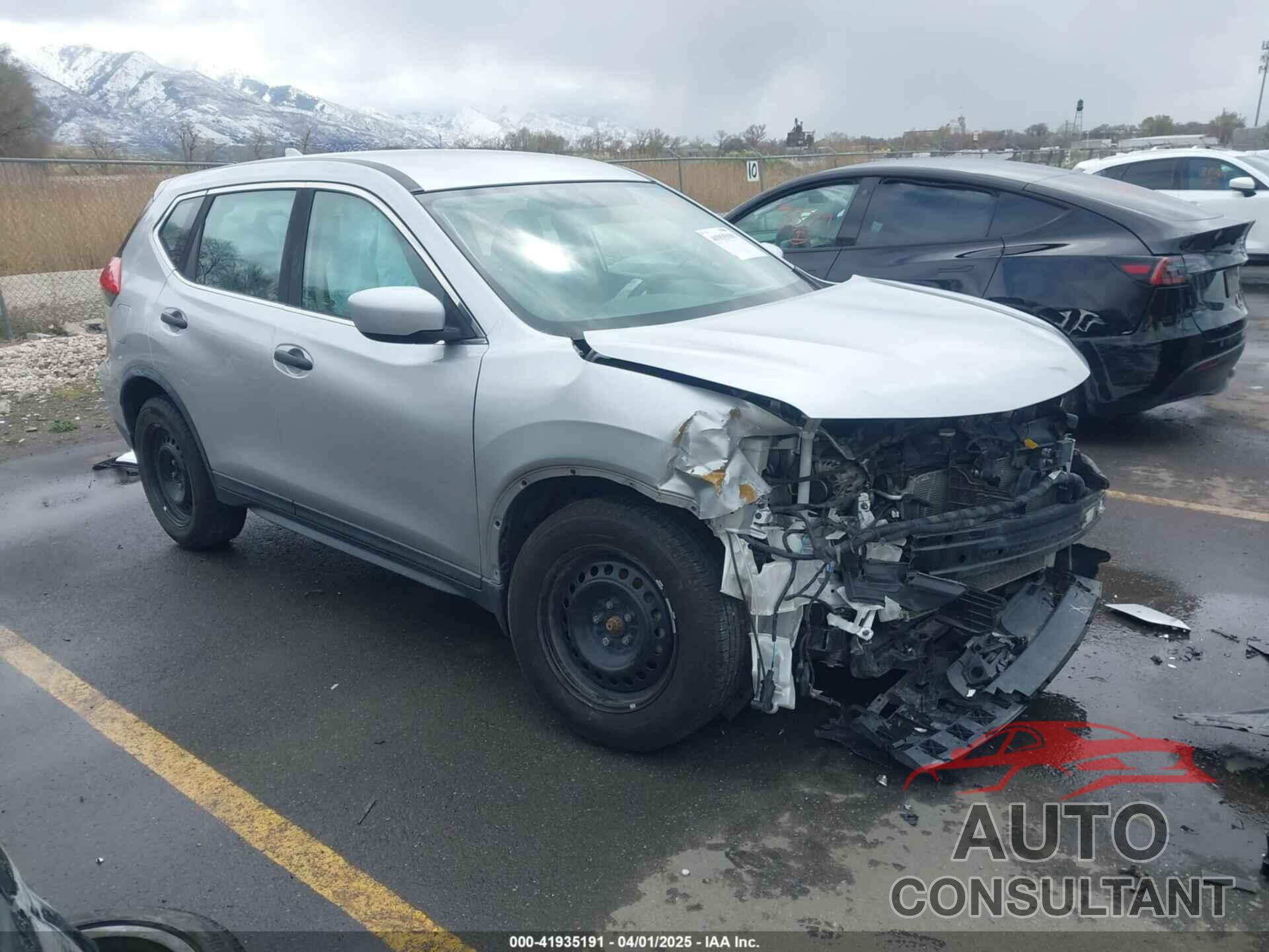 NISSAN ROGUE 2017 - KNMAT2MT6HP599629