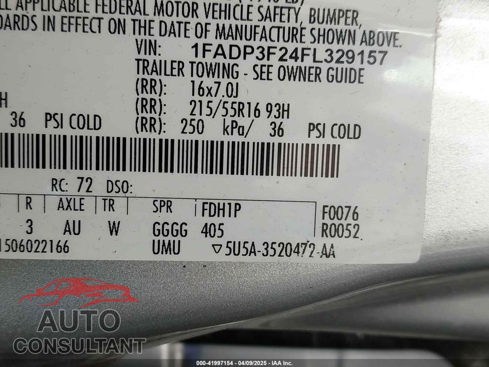 FORD FOCUS 2015 - 1FADP3F24FL329157
