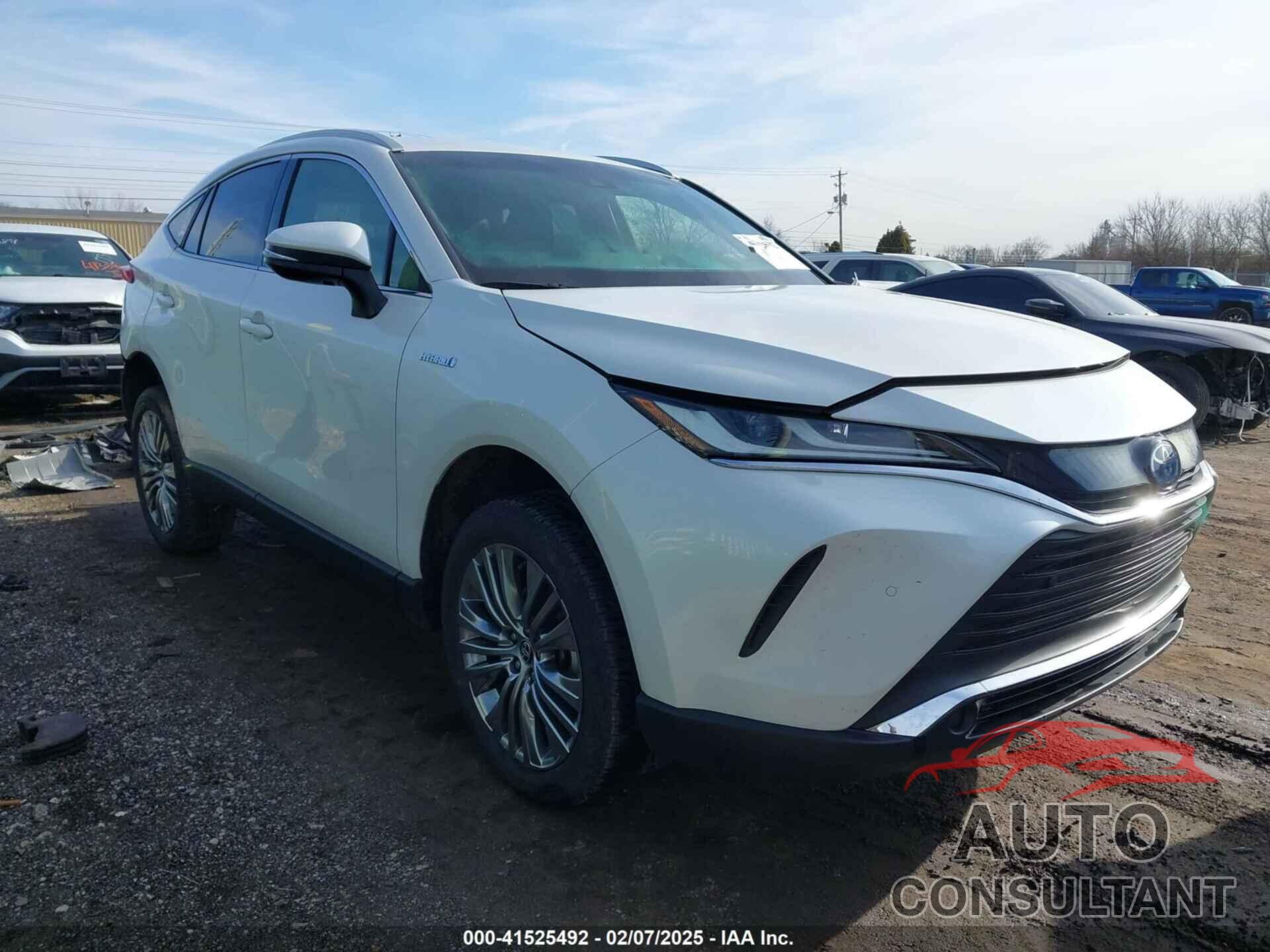 TOYOTA VENZA 2021 - JTEAAAAH9MJ027401