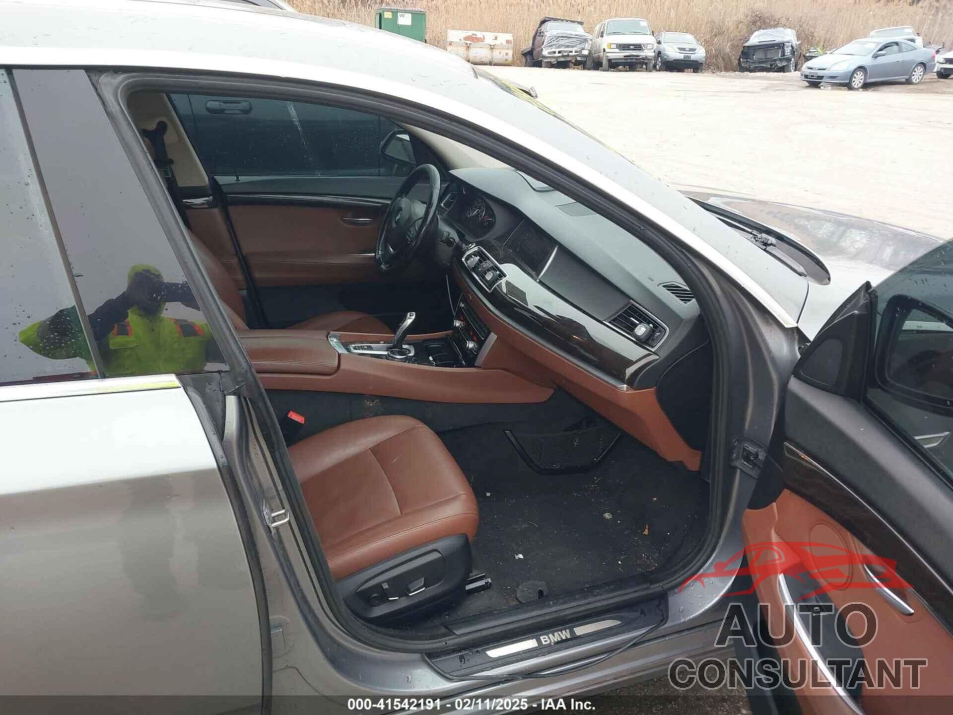 BMW 535I GRAN TURISMO 2015 - WBA5M2C51FD872036