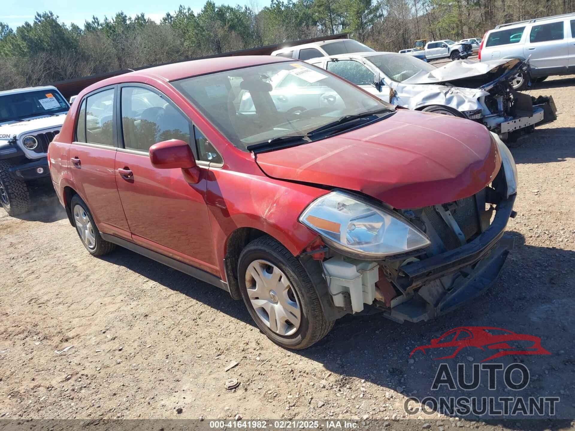 NISSAN VERSA 2011 - 3N1BC1AP6BL382643