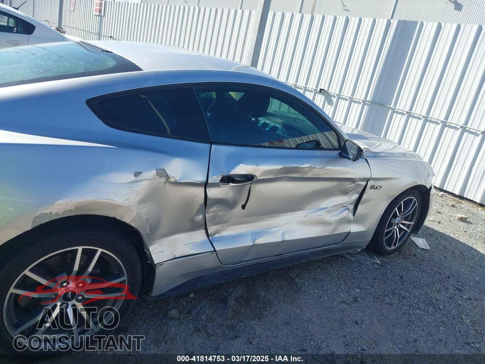 FORD MUSTANG 2017 - 1FA6P8TH2H5265044