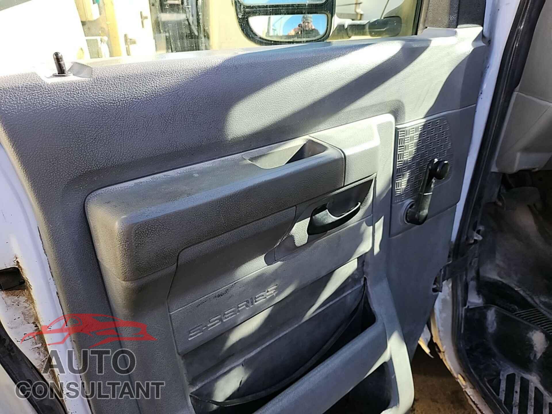 FORD E-150 2010 - 1FTNE1EW2ADA91177