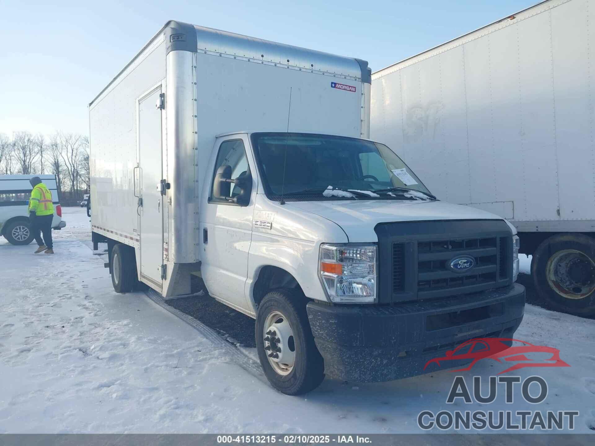 FORD E-350 CUTAWAY 2022 - 1FDWE3FK4NDC10280