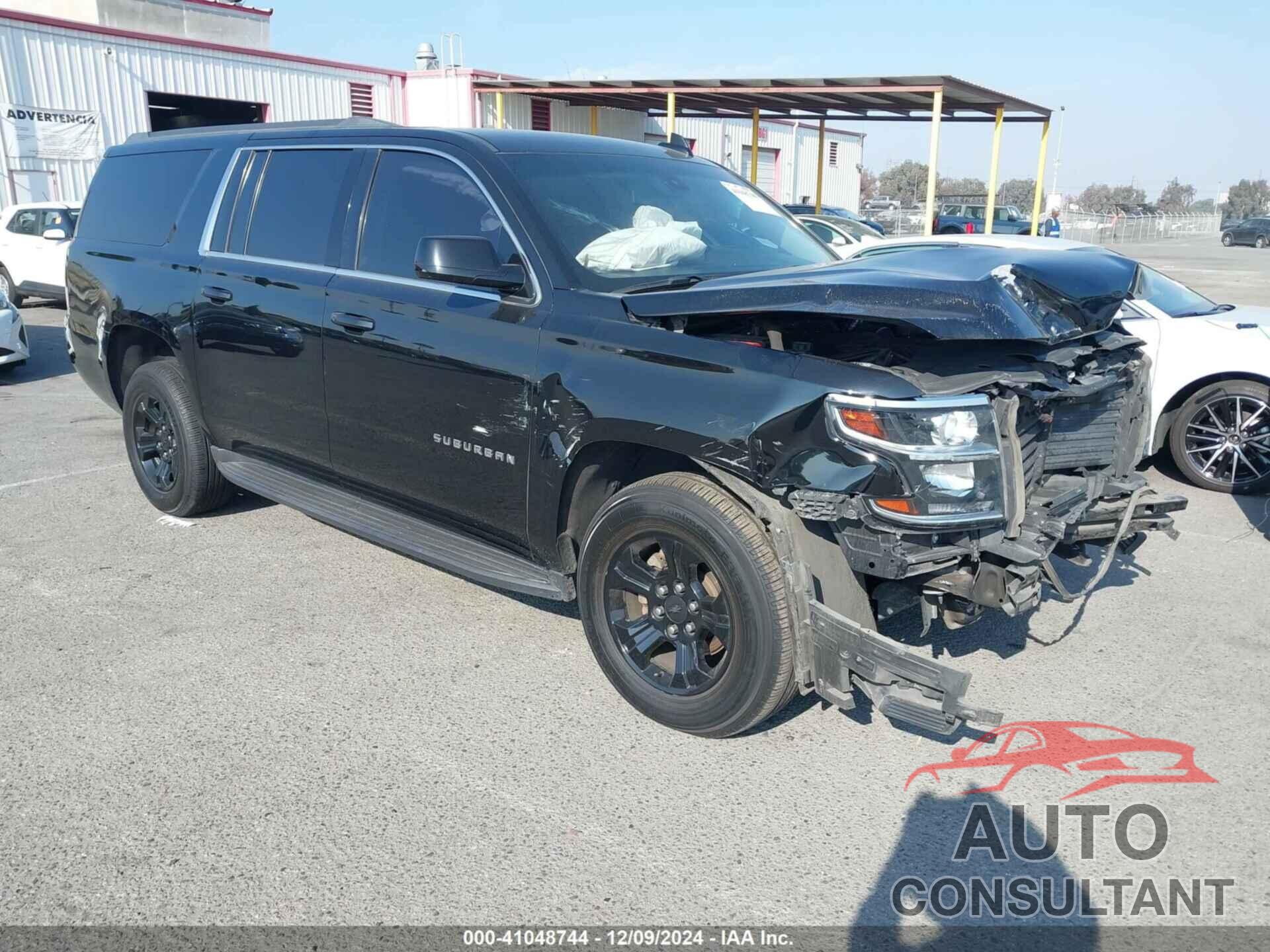 CHEVROLET SUBURBAN 2018 - 1GNSCGKC3JR318361