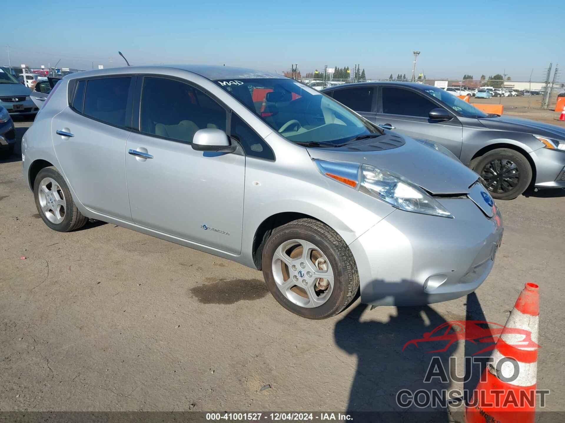 NISSAN LEAF 2012 - JN1AZ0CPXCT016411