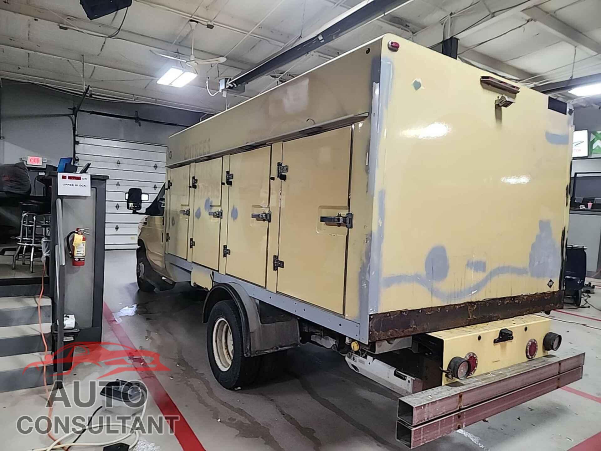 FORD ECONOLINE 2019 - 1FDXE4FS2KDC57720