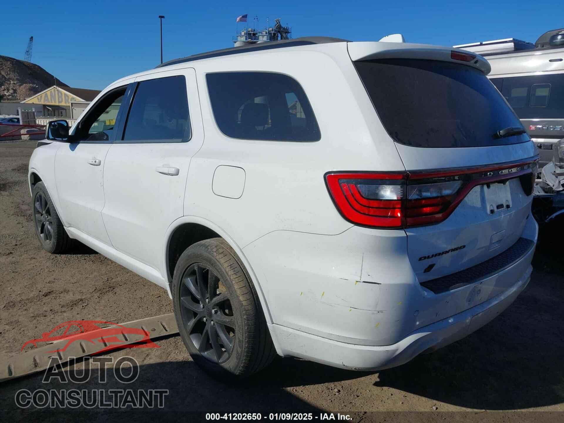 DODGE DURANGO 2018 - 1C4RDJDG2JC156128