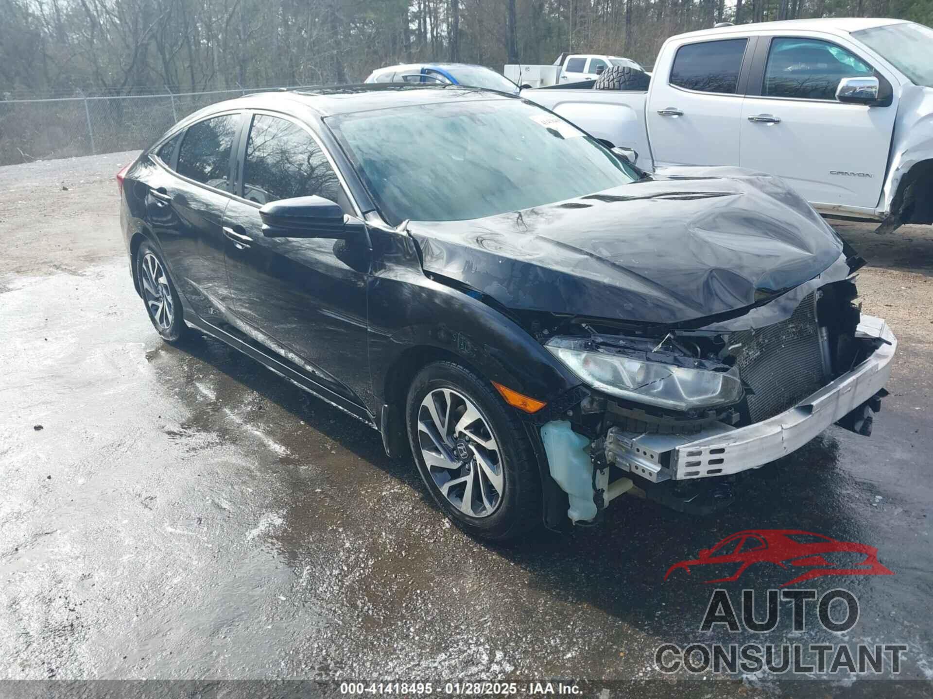 HONDA CIVIC 2018 - 19XFC2F76JE021994