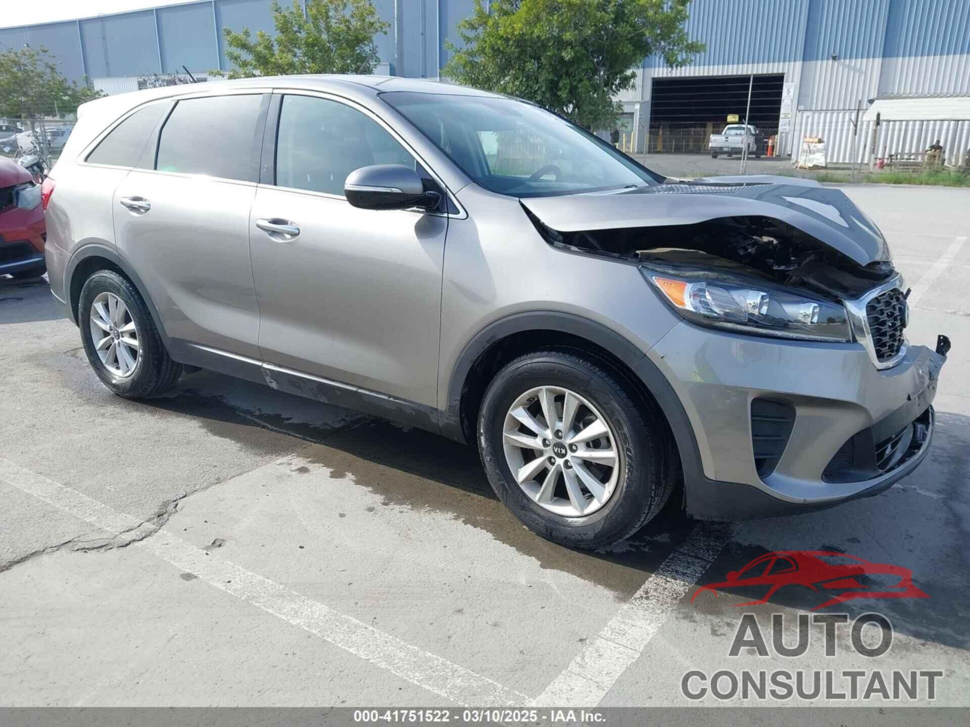 KIA SORENTO 2019 - 5XYPG4A54KG476373