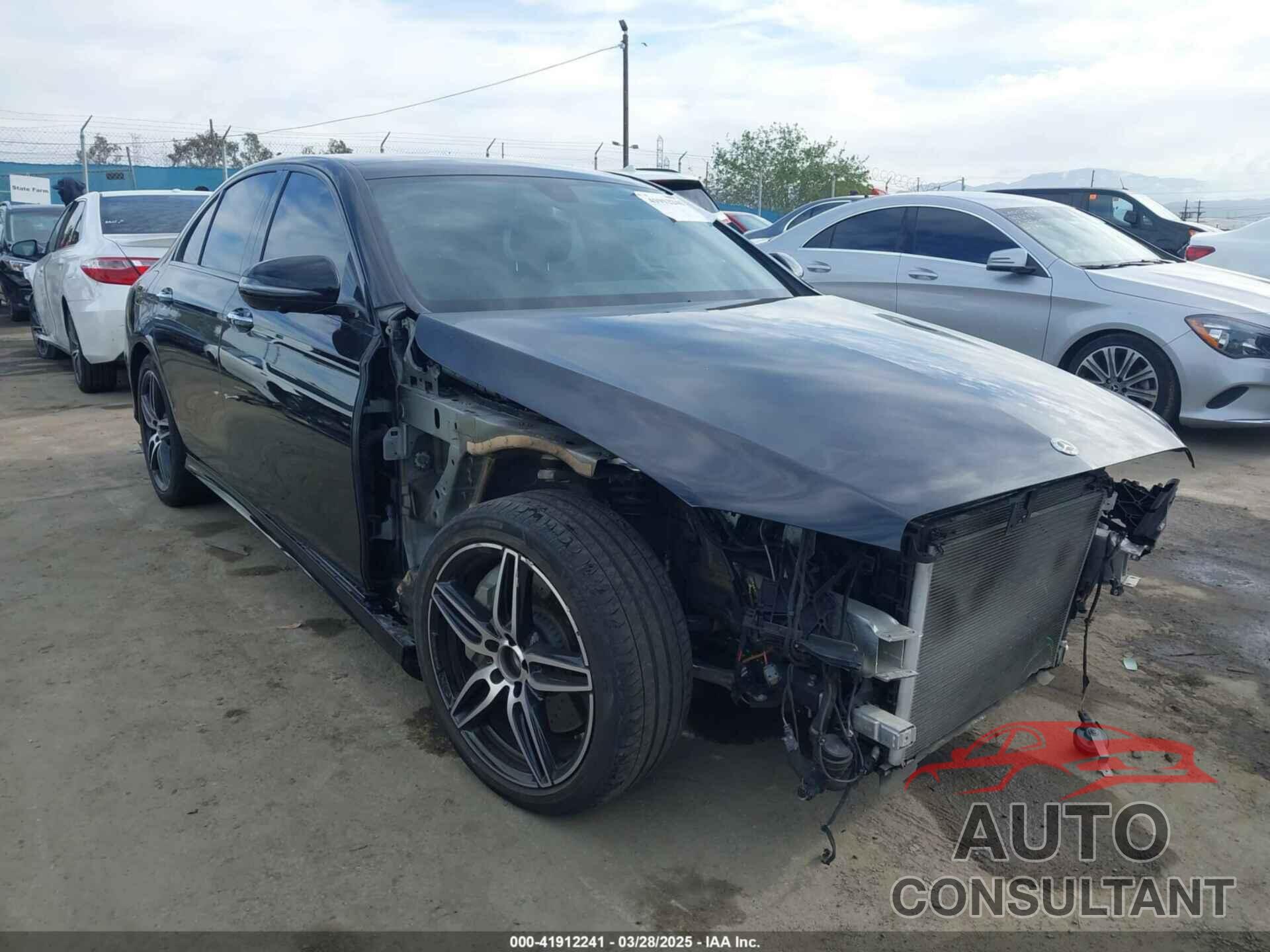 MERCEDES-BENZ E 350 2020 - W1KZF8DB7LA832522