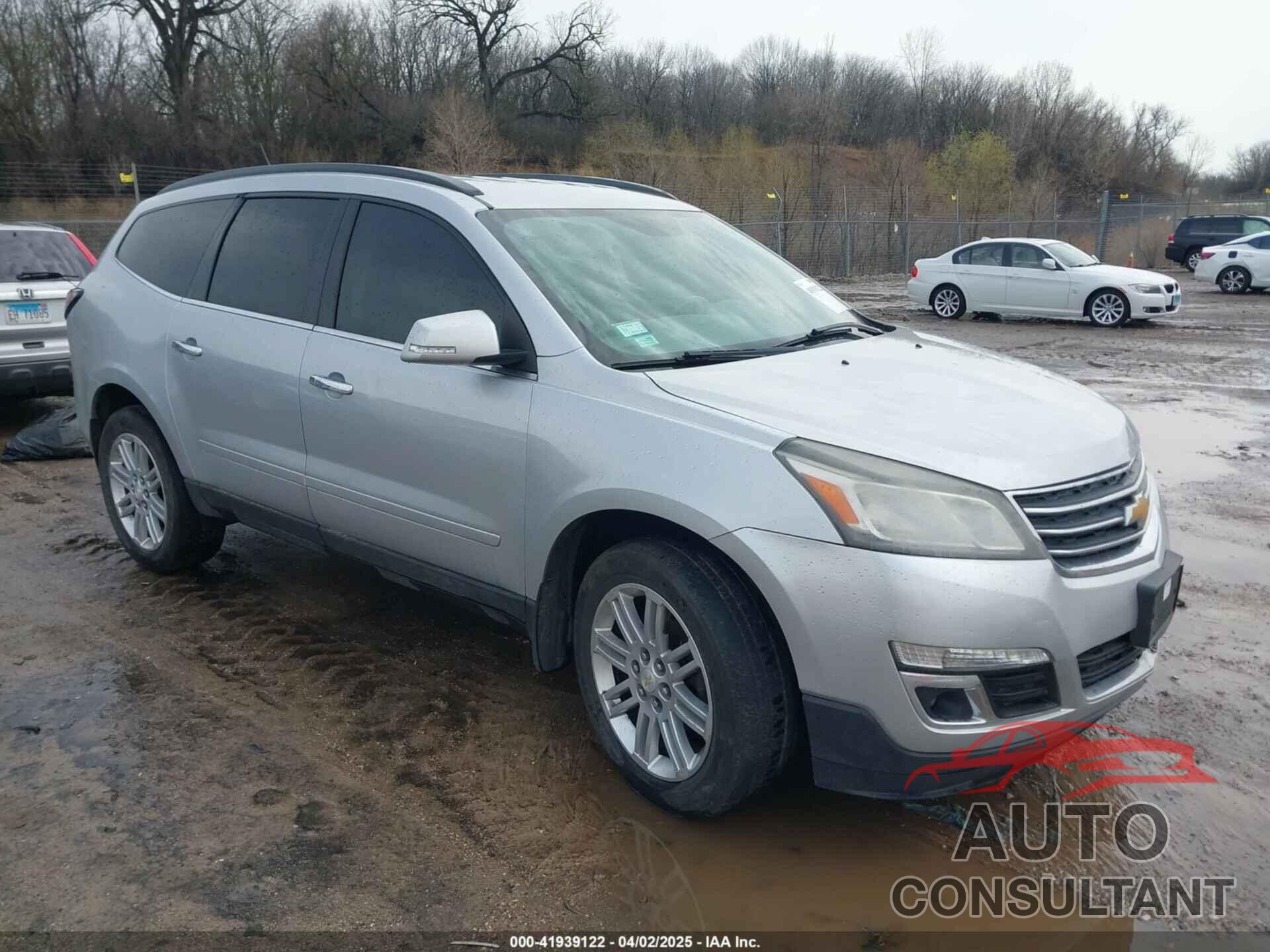 CHEVROLET TRAVERSE 2014 - 1GNKRGKD1EJ356800