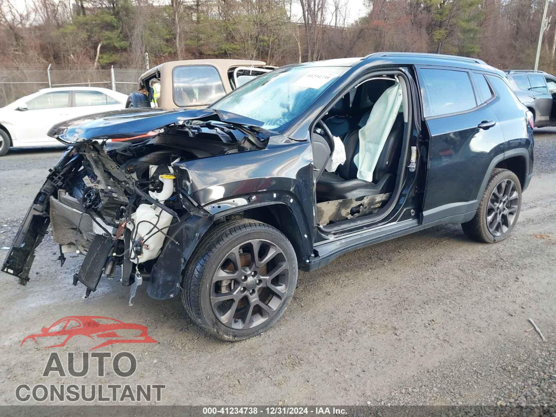JEEP COMPASS 2019 - 3C4NJDCBXKT696461