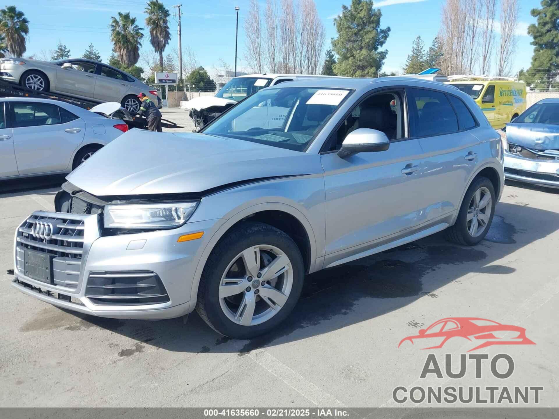 AUDI Q5 2018 - WA1ANAFY5J2198101