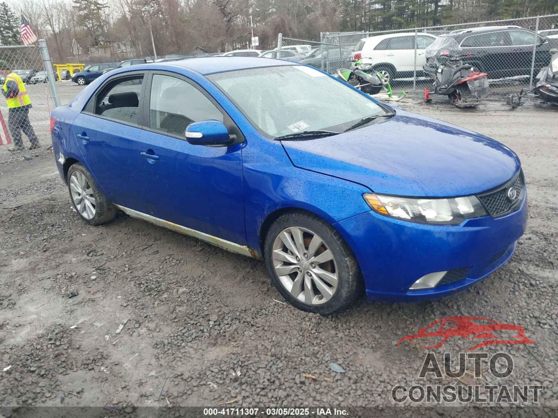 KIA FORTE 2010 - KNAFW4A38A5142042