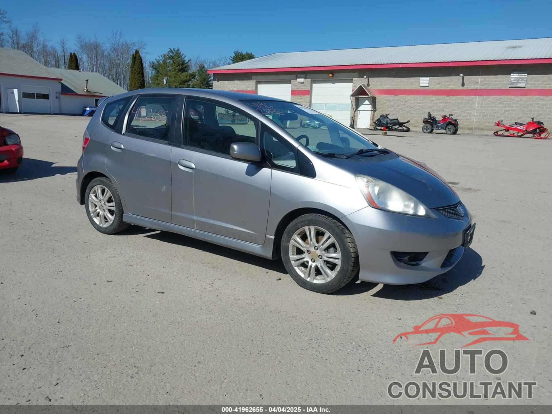 HONDA FIT 2009 - JHMGE87699S025293