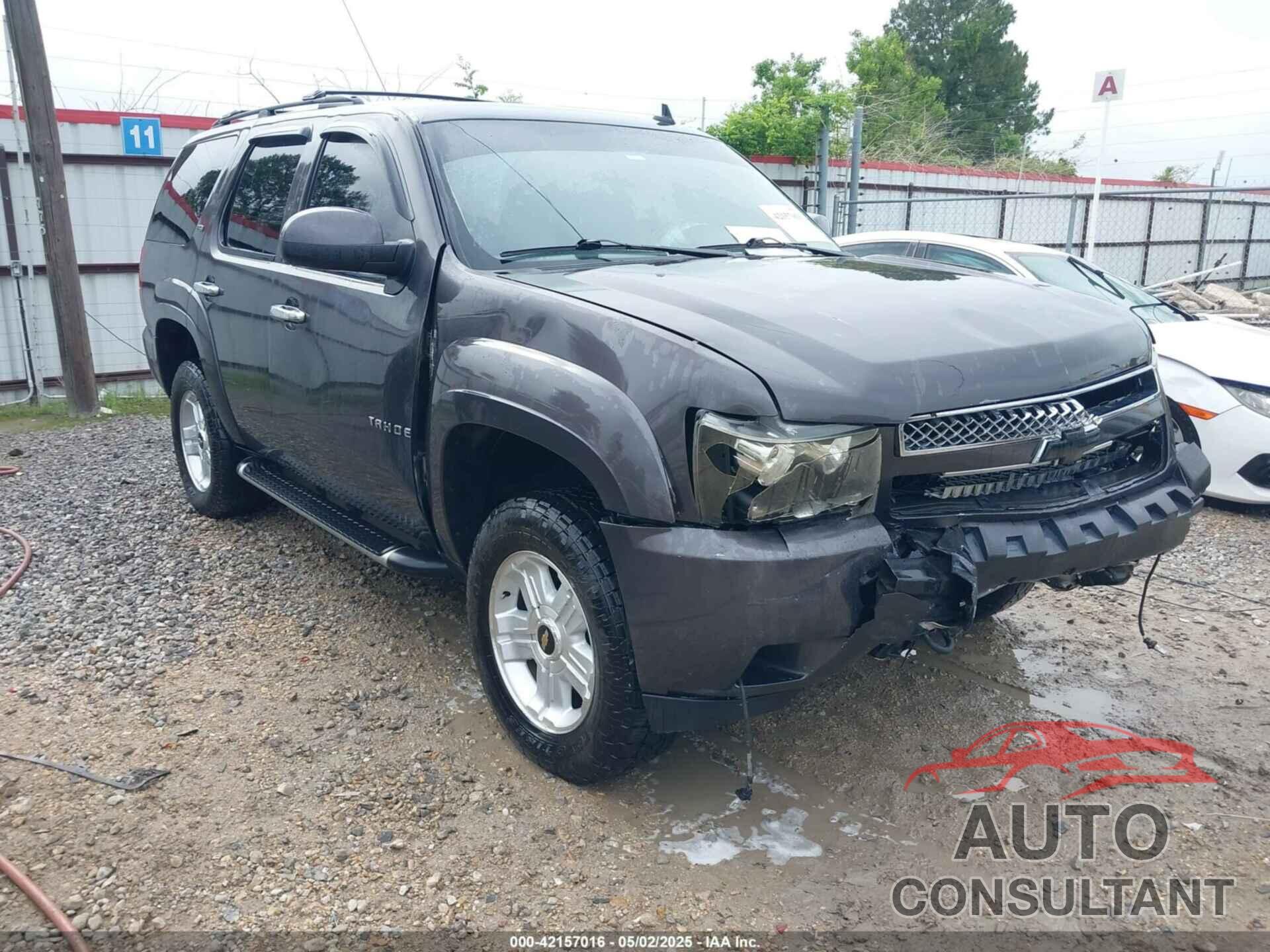 CHEVROLET TAHOE 2010 - 1GNUKBE03AR221483
