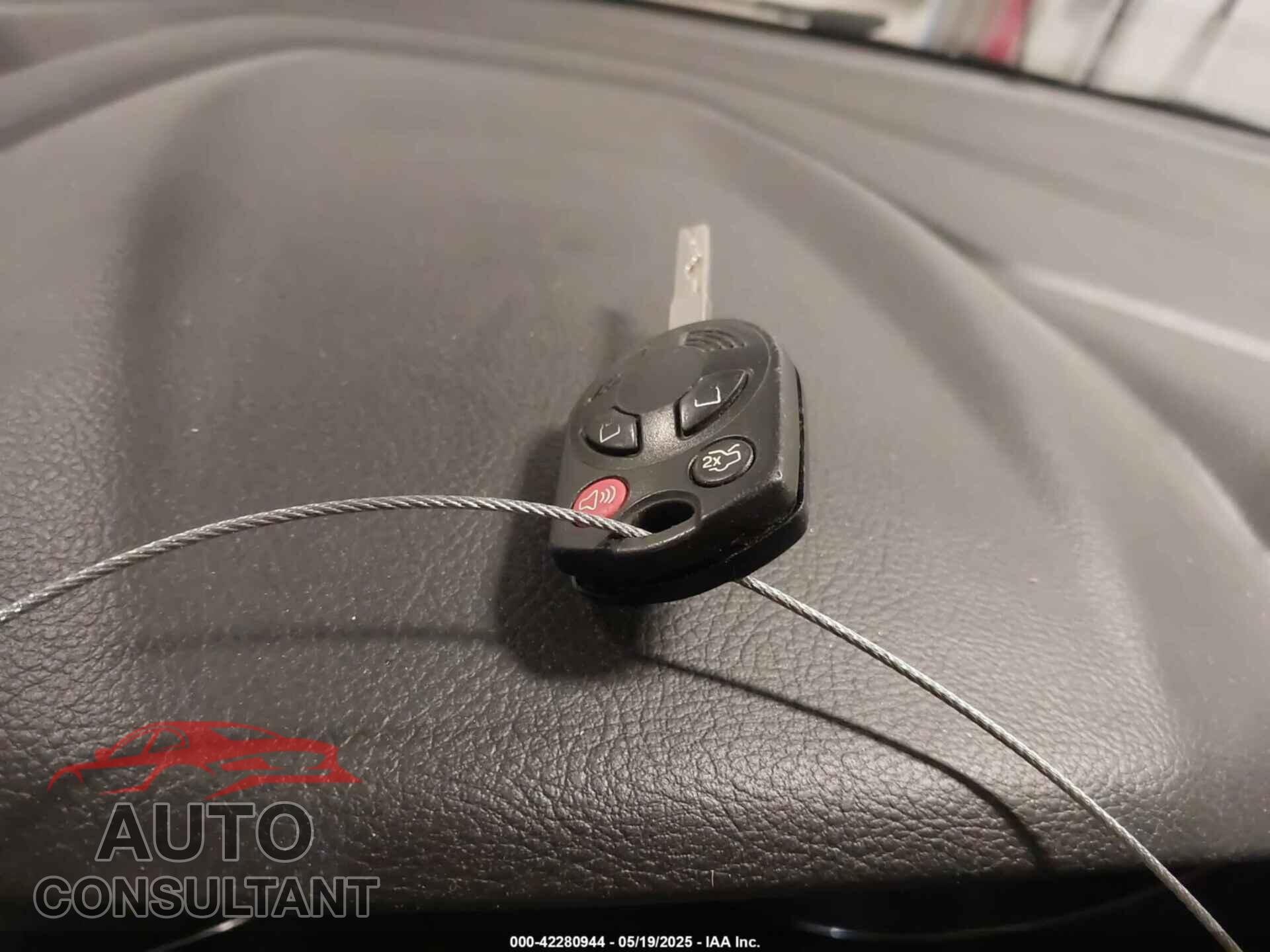 FORD FOCUS 2012 - 1FAHP3F26CL320876