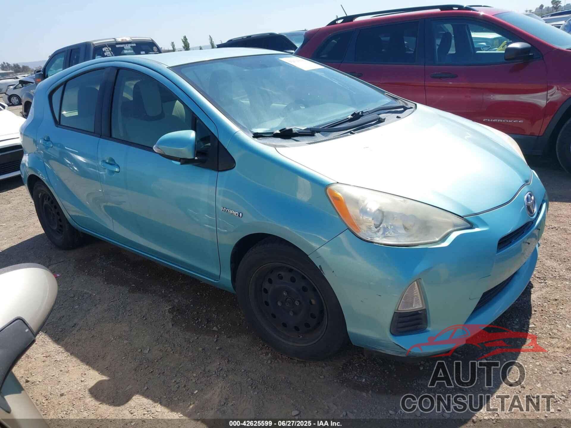 TOYOTA PRIUS C 2013 - JTDKDTB36D1033784
