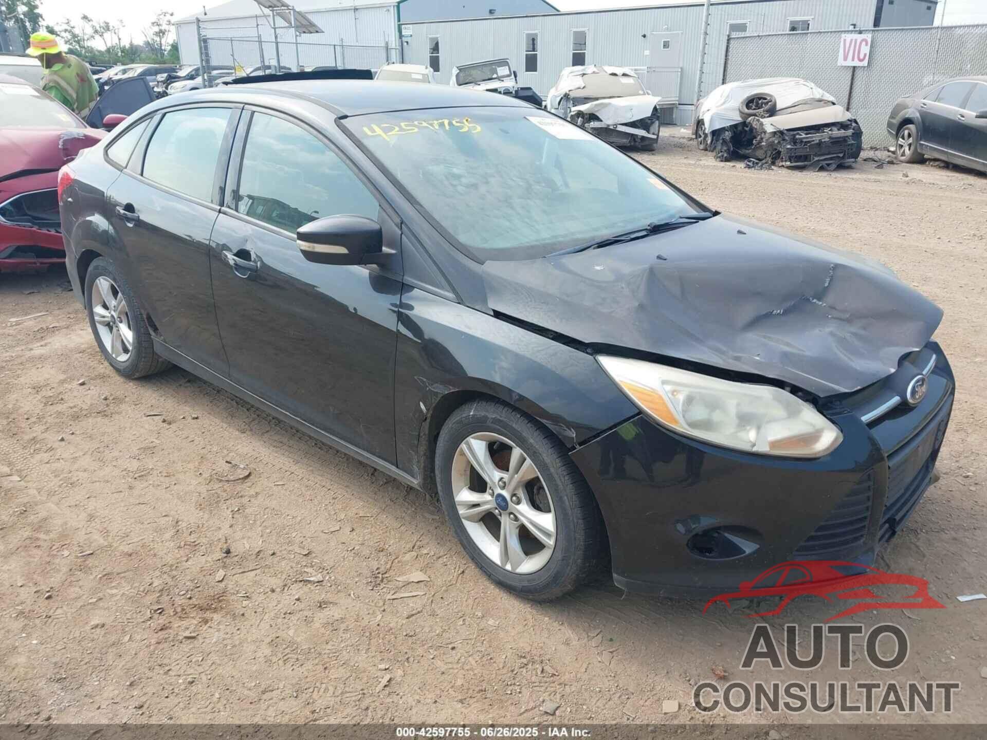 FORD FOCUS 2013 - 1FADP3F22DL143467
