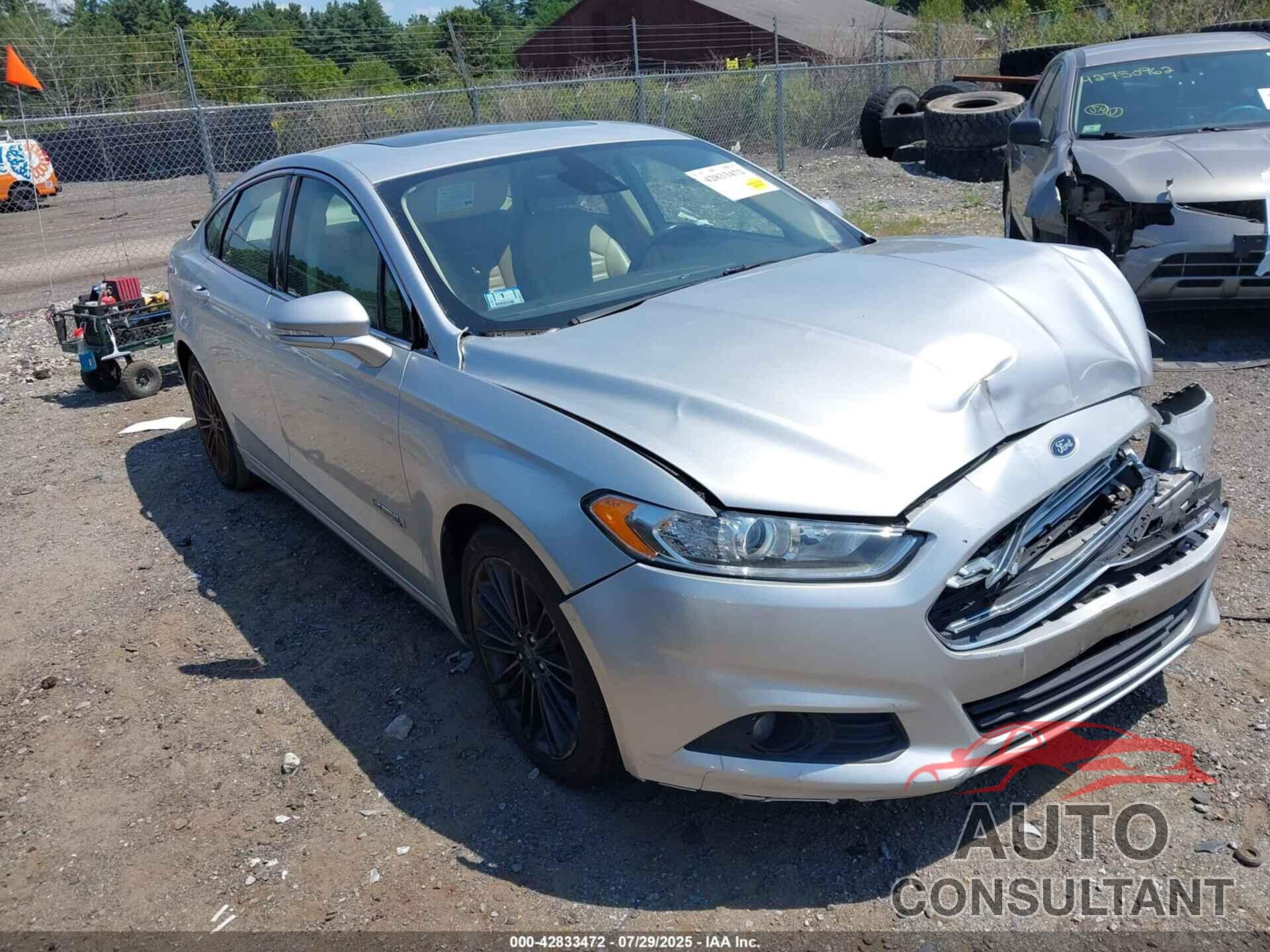 FORD FUSION HYBRID 2013 - 3FA6P0LU5DR336582