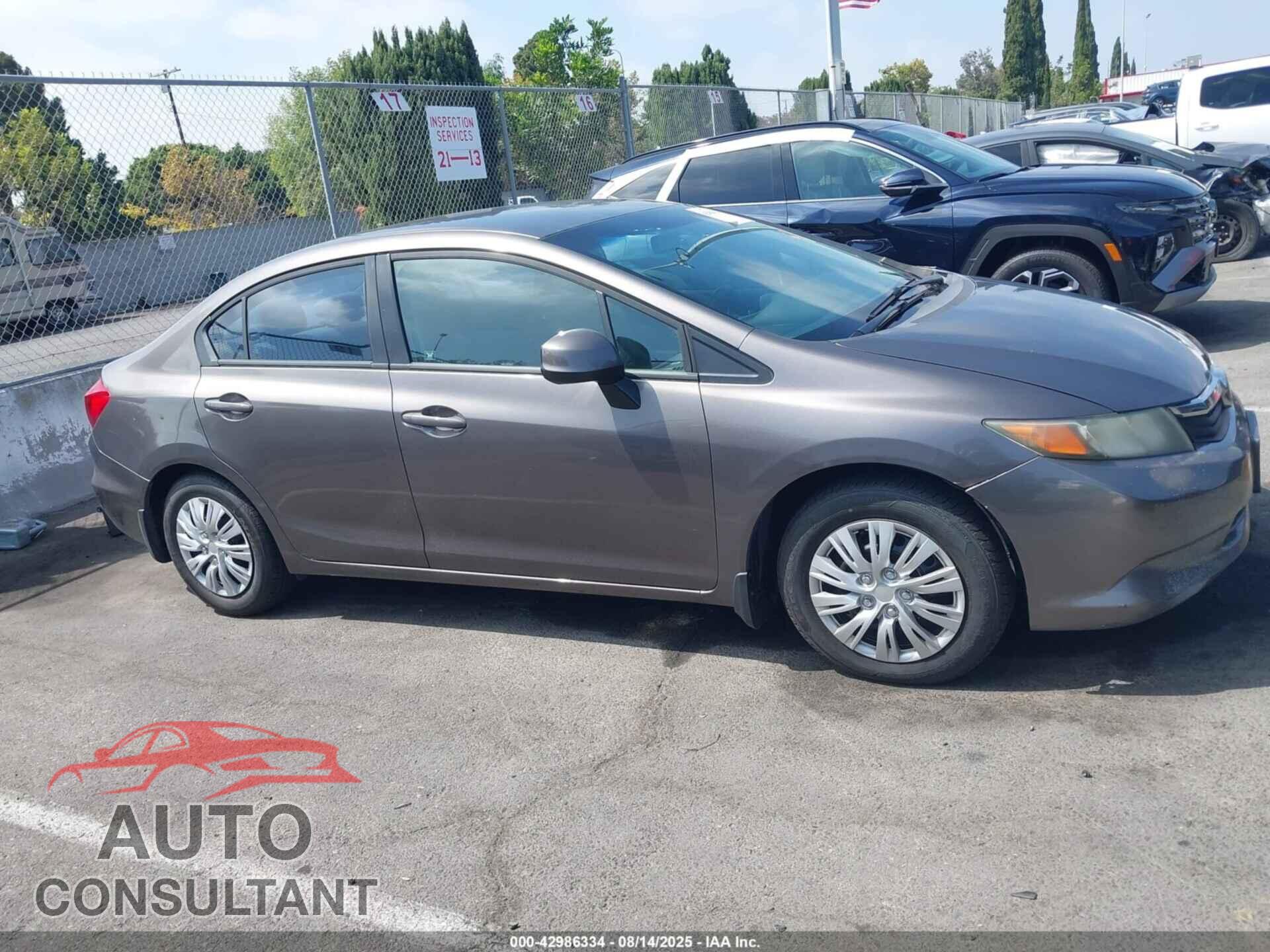 HONDA CIVIC 2012 - 19XFB2F50CE077224