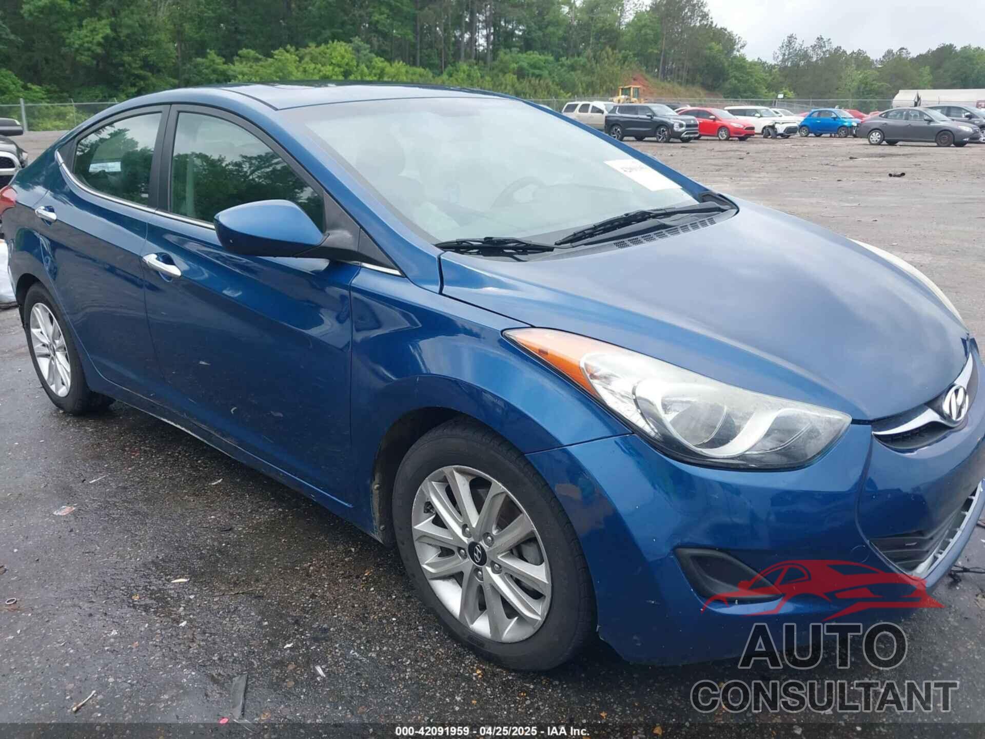 HYUNDAI ELANTRA 2015 - KMHDH4AE4FU241052