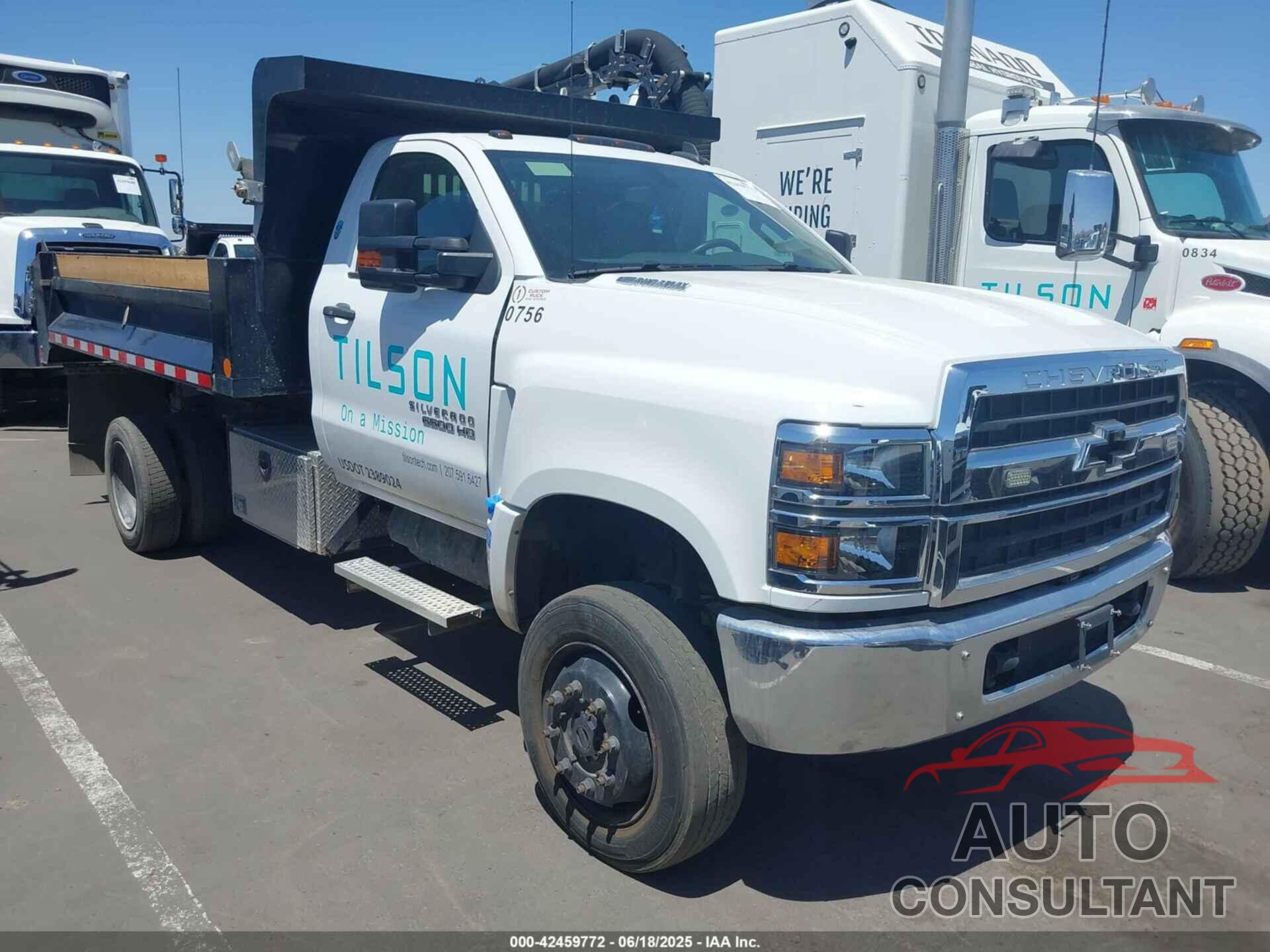 CHEVROLET SILVERADO MD 2023 - 1HTKJPVM1PH218568