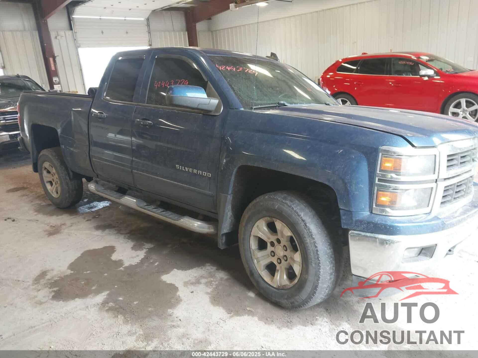 CHEVROLET SILVERADO 1500 2015 - 1GCVKREC5FZ274838