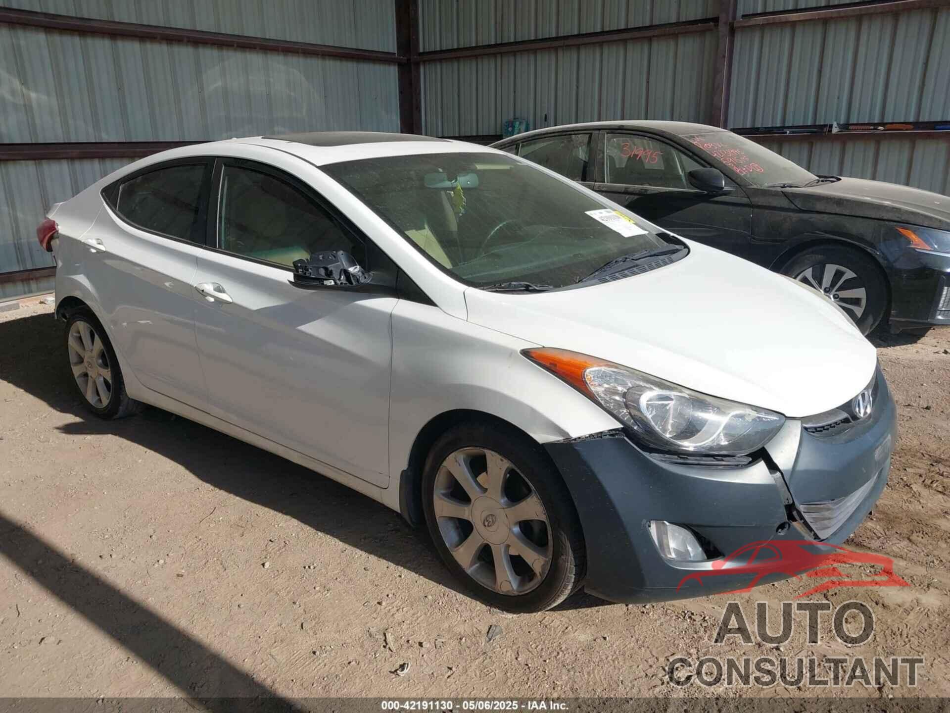 HYUNDAI ELANTRA 2013 - 5NPDH4AE5DH432927