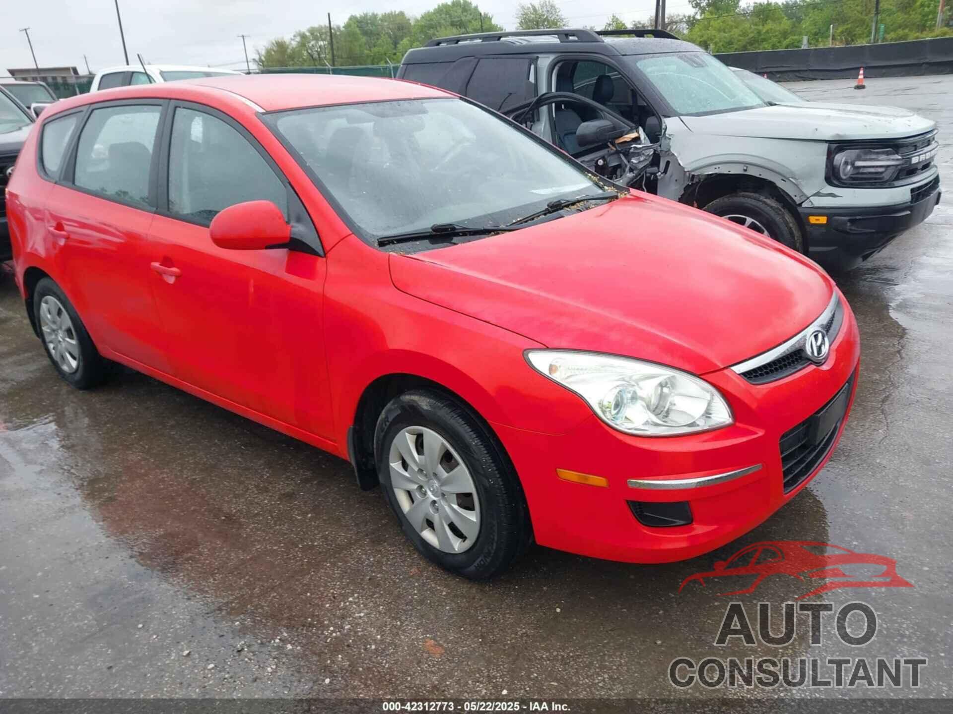 HYUNDAI ELANTRA TOURING 2011 - KMHDB8AE2BU090408