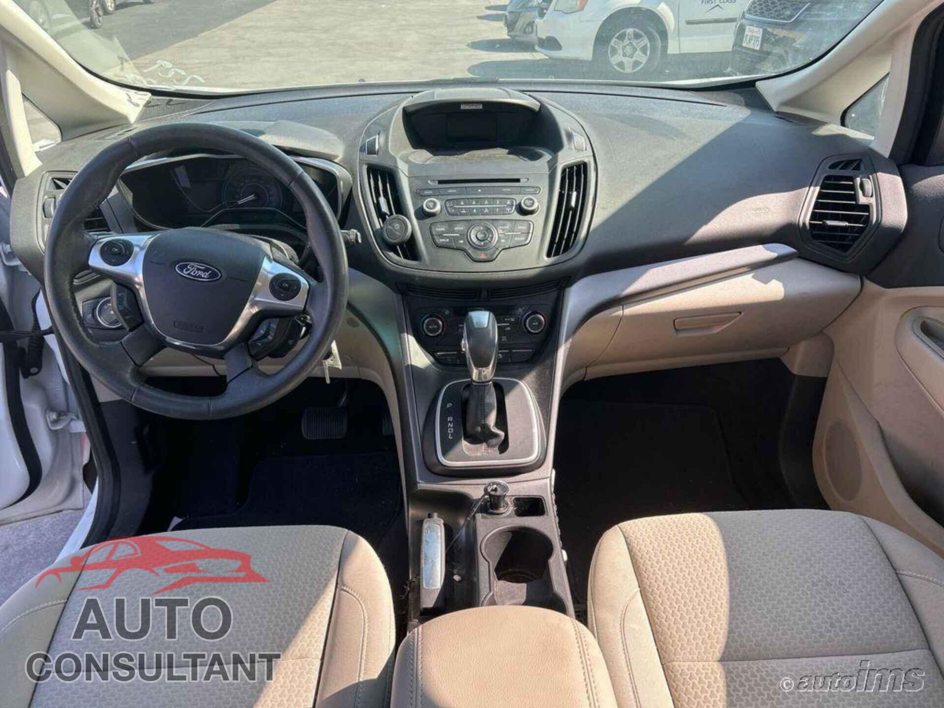 FORD C-MAX 2017 - 1FADP5AU7HL116100
