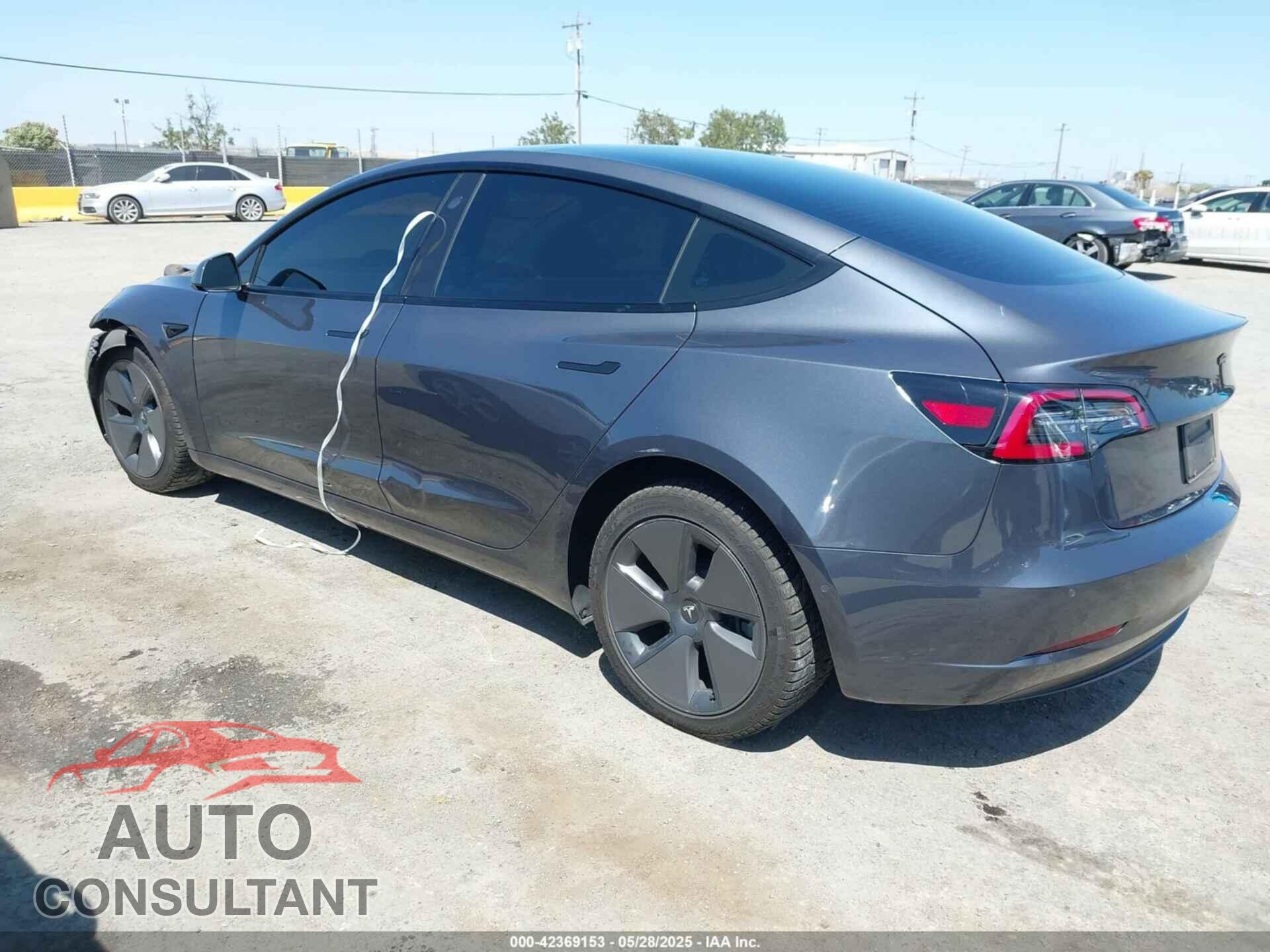TESLA MODEL 3 2022 - 5YJ3E1EA2NF331709
