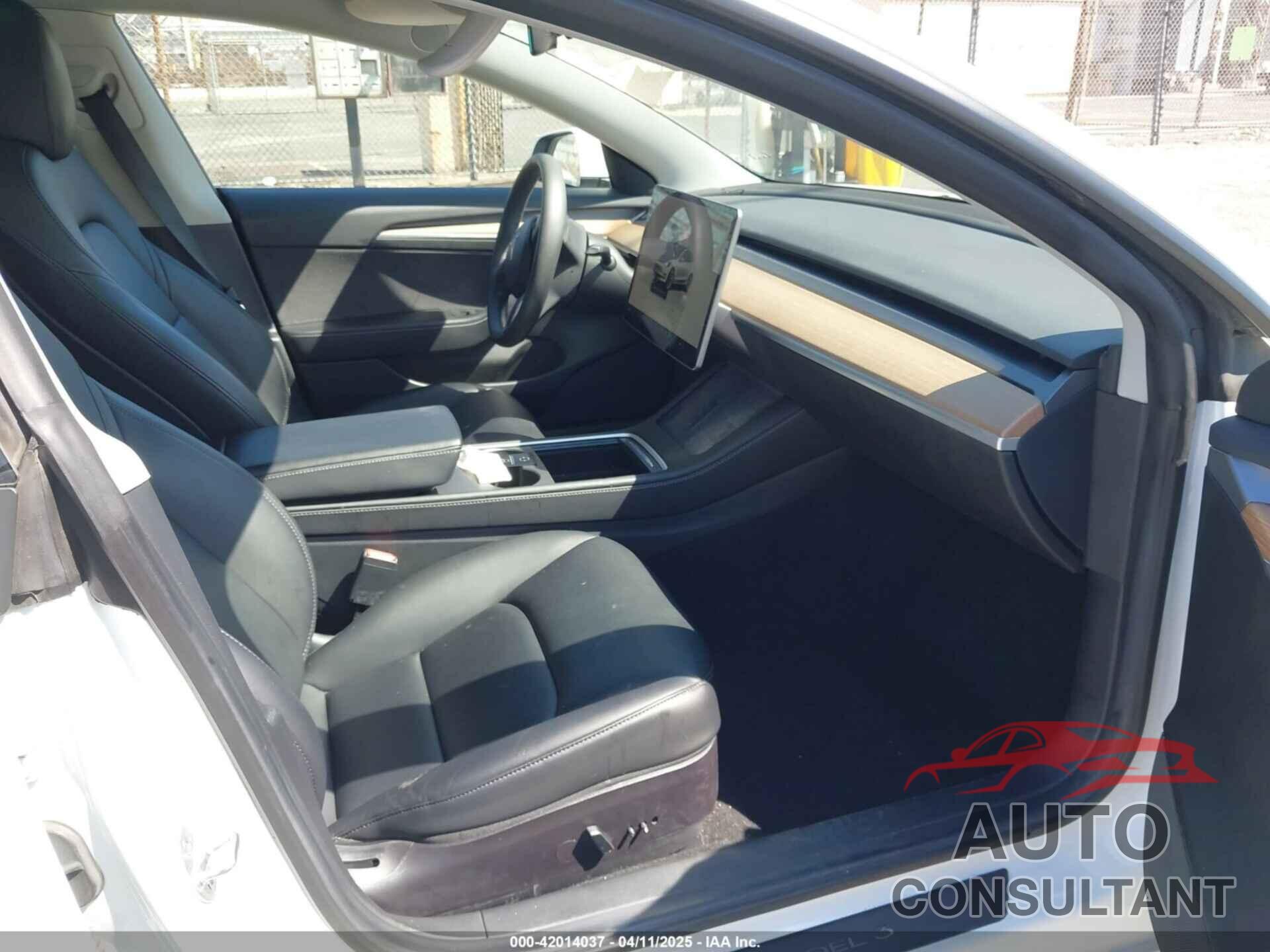 TESLA MODEL 3 2022 - 5YJ3E1EBXNF173967