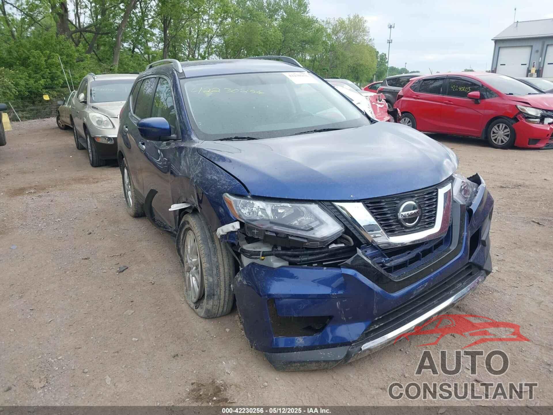 NISSAN ROGUE 2018 - 5N1AT2MV1JC733375