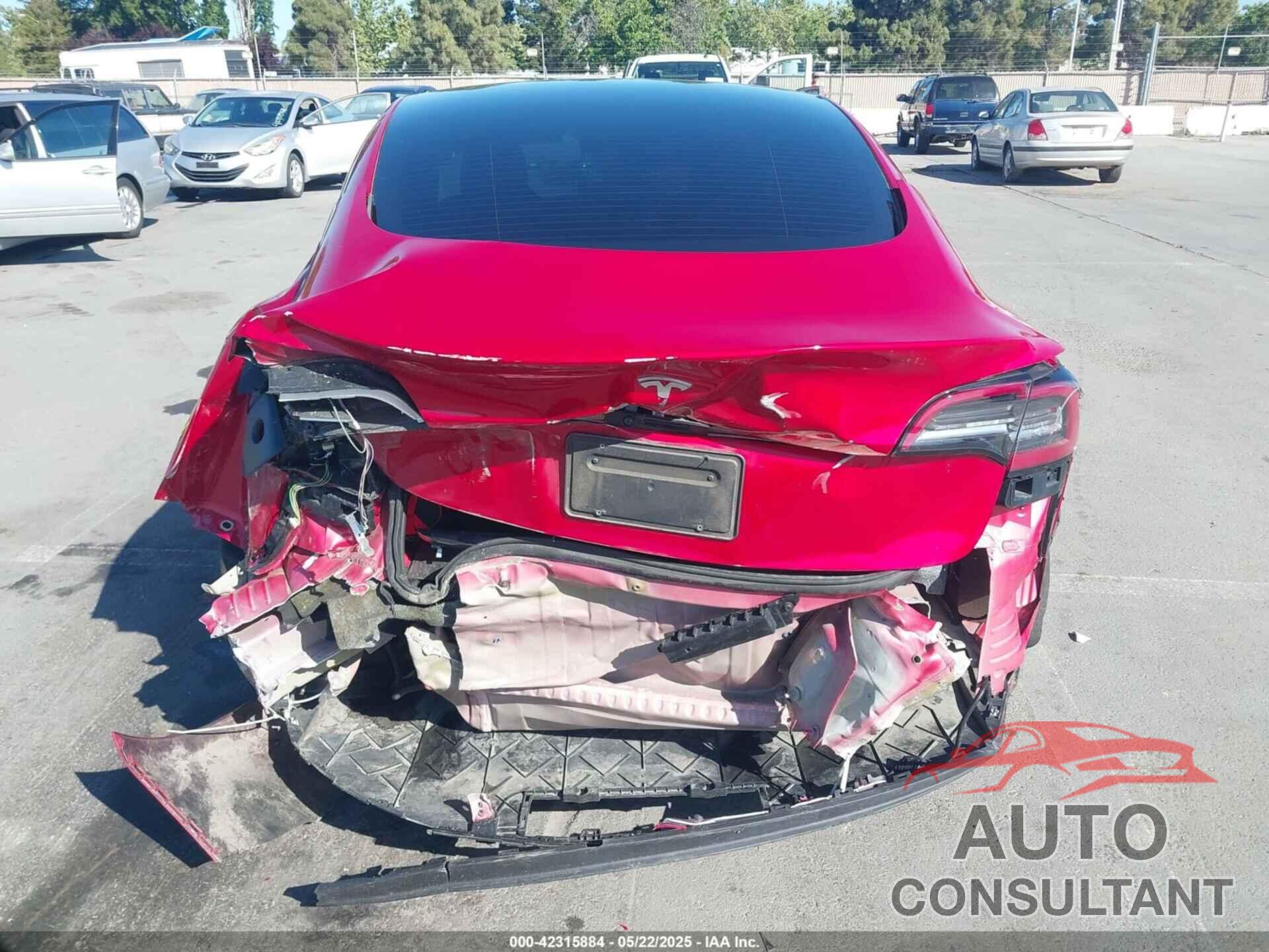 TESLA MODEL 3 2023 - 5YJ3E1EA1PF385490