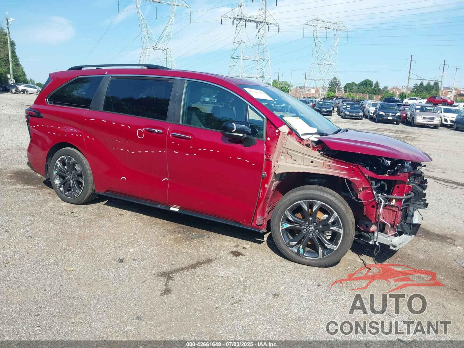 TOYOTA SIENNA 2024 - 5TDDRKEC6RS181167